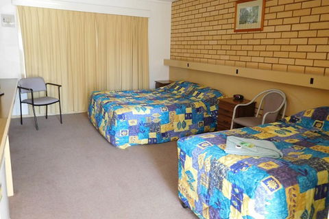 Lachlan Way Motel - Tourism Gold Coast 8