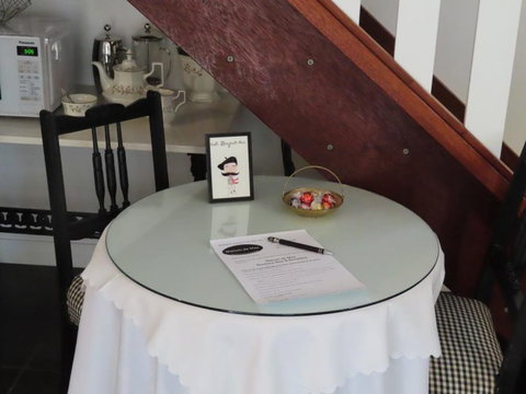 Maison De May Bed & Breakfast - Gold Coast 13
