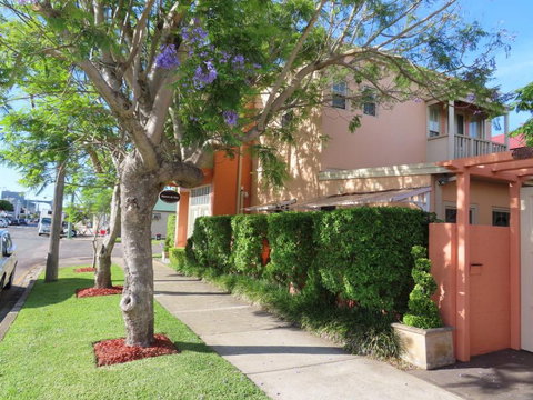Maison De May Bed & Breakfast - Gold Coast 15