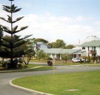 Dolphin Lodge - Tourism Gold Coast