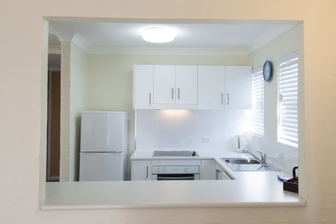 Don Pancho Beach Resort - Tourism Gold Coast 2