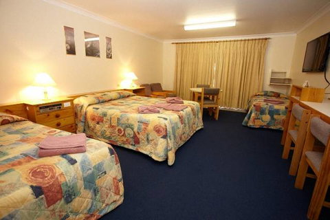 Econo Lodge Alabaster - Tourism Gold Coast 3