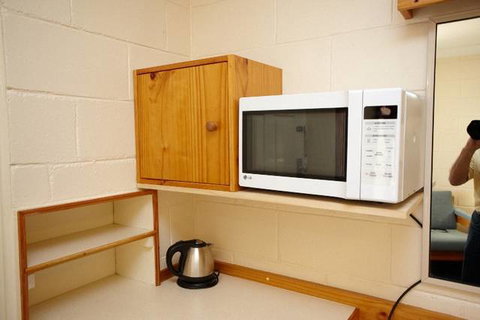 Econo Lodge Alabaster - Tourism Gold Coast 6