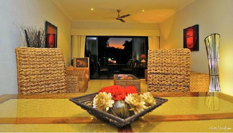 Edge On Beaches - Tourism Gold Coast 2