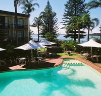 El Lago Waters Resort - Tourism Gold Coast