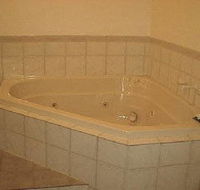 Elizabeth Motor Inn - Tourism Gold Coast