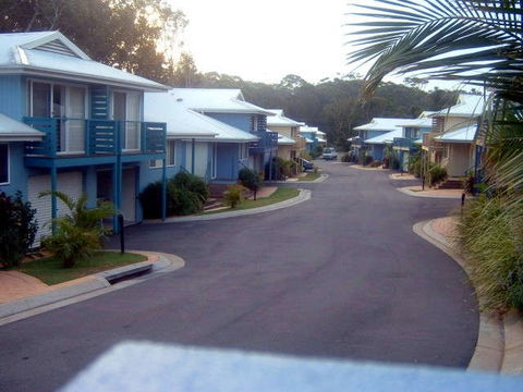 Flynns On Surf Beach Villas - Tourism Gold Coast 0
