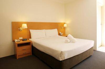 Garden Lodge Sydney - Tourism Gold Coast 3