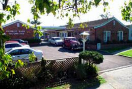 George Bass Motor Inn - Tourism Gold Coast 0