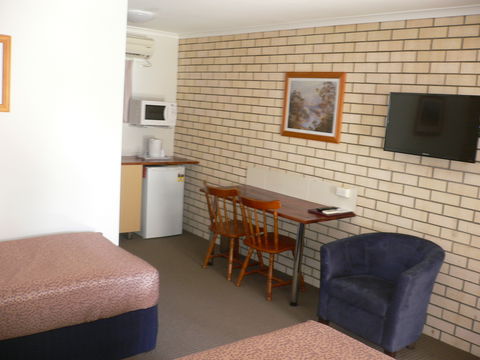 Goomeri Motel - Tourism Gold Coast 3