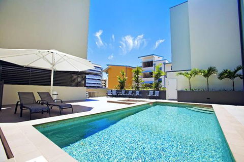 Grand Hotel Townsville - Tourism Gold Coast 1