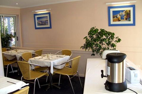 Great Lakes Motor Inn - Tourism Gold Coast 1