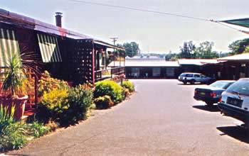 Grenfell Motel - Tourism Gold Coast 0