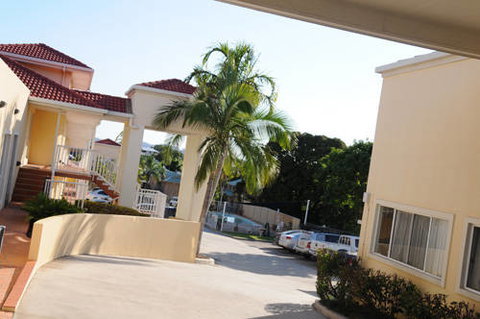 Harbour Sails Motor Inn - Tourism Gold Coast 0