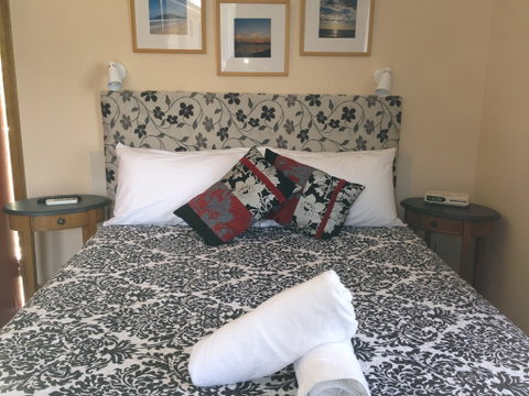 Hawks Nest Motel - Tourism Gold Coast 4