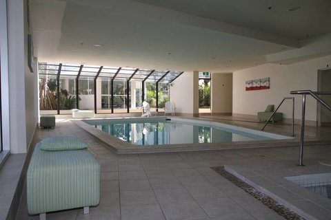 Hi Surf Beachfront Resort Apartments - Tourism Gold Coast 4