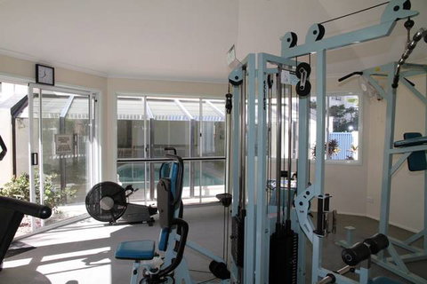 Hi Surf Beachfront Resort Apartments - Tourism Gold Coast 5