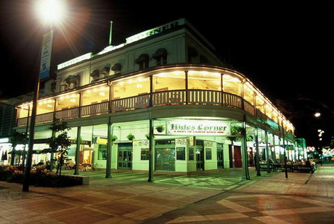 Hides Hotel Cairns - Tourism Gold Coast 0
