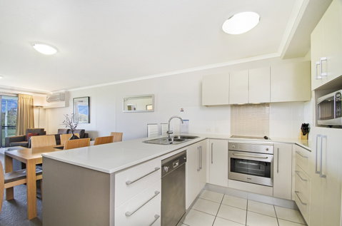 Horton Apartments - Tourism Gold Coast 5