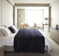 Hotel Realm - Tourism Gold Coast