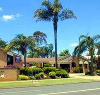 Jacaranda Place Motor Inn - Tourism Gold Coast