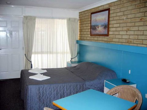 Jolly Swagman Motor Inn - Tourism Gold Coast 3