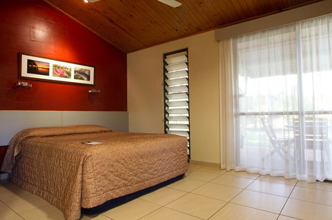 Kakadu Crocodile Hotel - Tourism Gold Coast 2