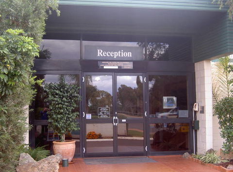 Kalgoorlie Overland Motel - Tourism Gold Coast 3