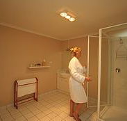 Lagoon Pocket Bed  Breakfast - Tourism Gold Coast