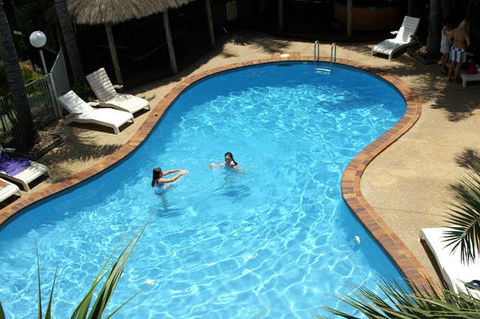 Lord Byron Resort - Tourism Gold Coast 2