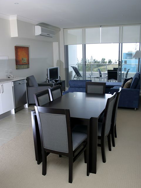 Macquarie Waters Boutique Apartment Hotel - Tourism Gold Coast 1