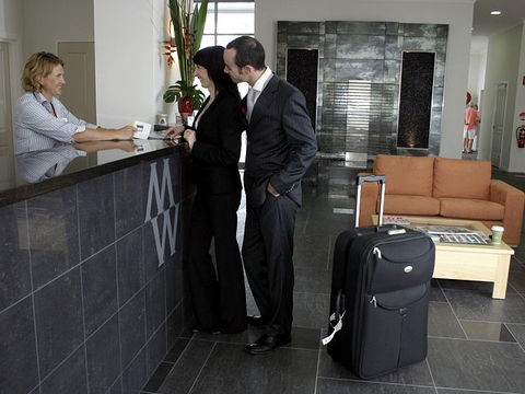 Macquarie Waters Boutique Apartment Hotel - Tourism Gold Coast 2