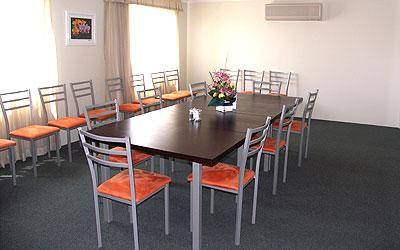 Mandarin Motel - Tourism Gold Coast 4