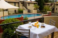 Manuka Park Serviced Apartments - Tourism Gold Coast 2