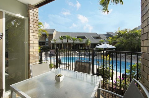 Glen Eden Beach Resort - Tourism Gold Coast 5