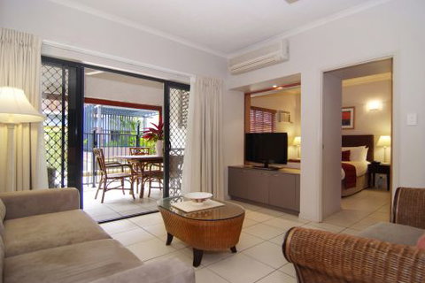 Southern Cross Atrium Apartments - Tourism Gold Coast 11