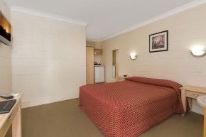 Nambour Lodge Motel - Tourism Gold Coast 14