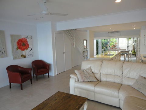Noosa Entrance Waterfront Resort - Tourism Gold Coast 4