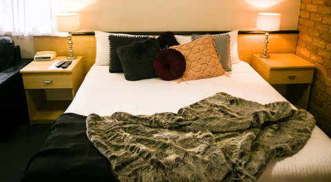 Park Beach Resort Motel - Tourism Gold Coast 3