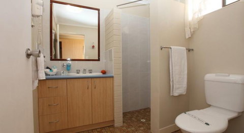 Pialba Motor Inn - Tourism Gold Coast 5