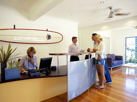 Mobys Beachside Retreat - Tourism Gold Coast 3