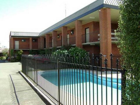 Moe Motor Inn - Tourism Gold Coast 1
