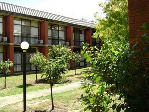 Moe Motor Inn - Tourism Gold Coast 2