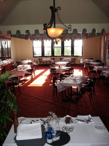 Monte Pio Motor Inn - Tourism Gold Coast 3