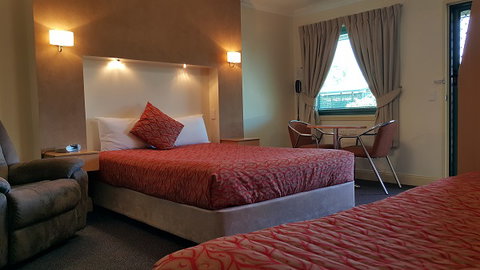 Motel Carnarvon - Tourism Gold Coast 2