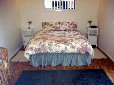 My Place Sanctuary Point Bed And Breakfast - Tourism Gold Coast 3