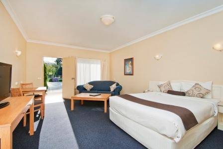 Nagambie Waterfront Motel - Tourism Gold Coast 0