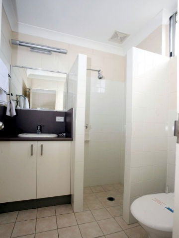 Nambour Lodge Motel - Tourism Gold Coast 4