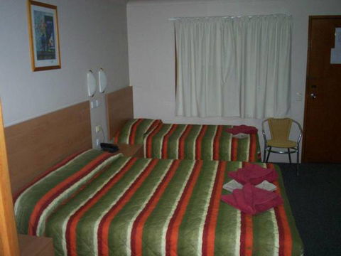 Nanango Fitzroy Motel - Tourism Gold Coast 2