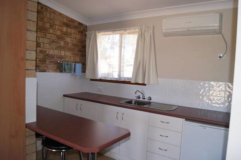 Nanango Fitzroy Motel - Tourism Gold Coast 4